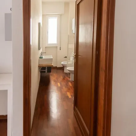 Artisti, Cozy Flat In * Florença