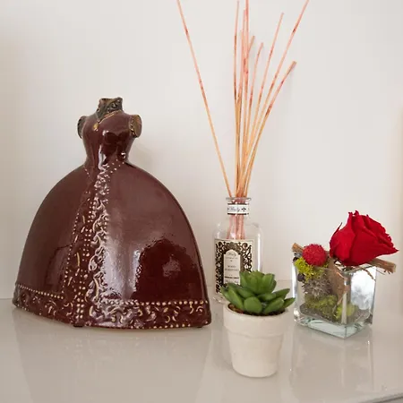 Artisti, Cozy Flat In Apartamento